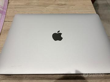Macbook air M1 2020
