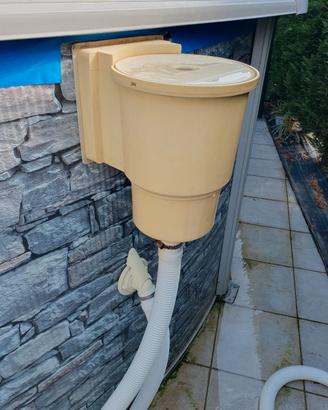 2 skimmer piscina gre (1 usato e 1 nuovo)