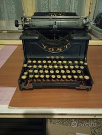 macchina da scrivere vintage Yost Typewriter n. 15