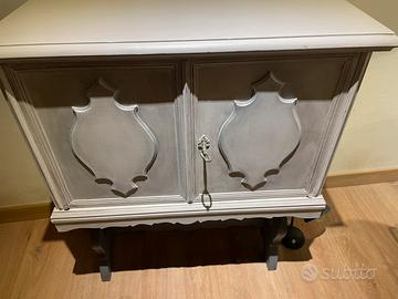 Credenza