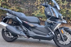 BMW C400X