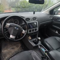 Ford Focus 2006 3P 1.6 TDCi