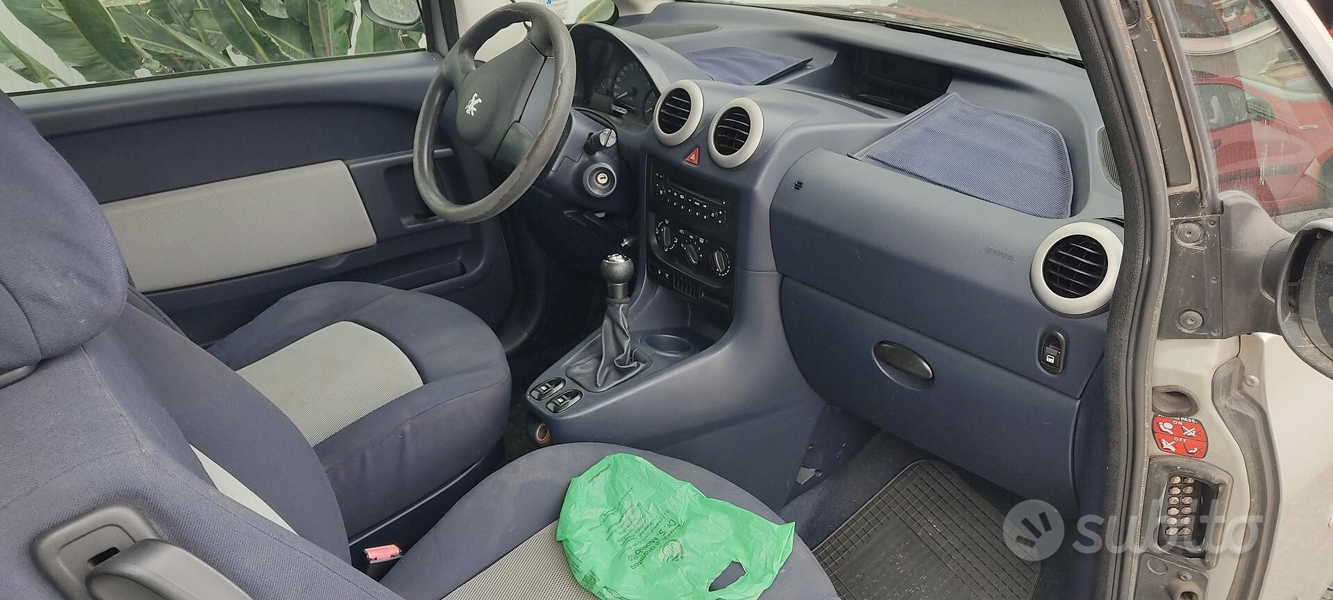 Peugeot 1007 2006 photo 3