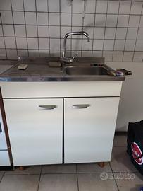 Mobile lavandino cucina