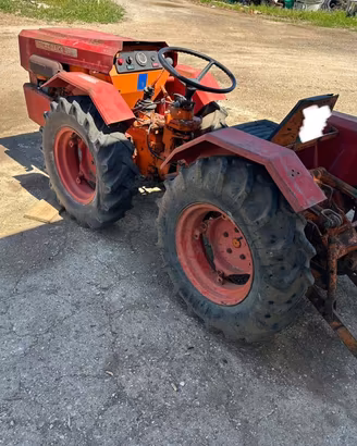 Trattore Valpadana frutteto 4rm 300