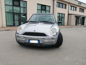 Mini Cooper benzina/gpl