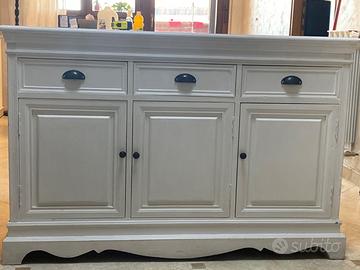 Credenza shabby