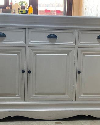 Credenza shabby