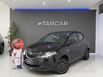 Lancia Ypsilon 1.0 Hybrid Gold *CARPLAY*CAMERA