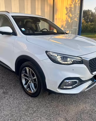 MG EHS Plug-in Hybrid Exclusive