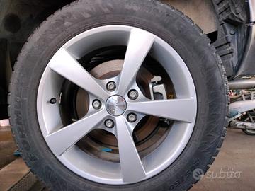 Cerchi Juke e Qaskqai 16" con gomme invernali