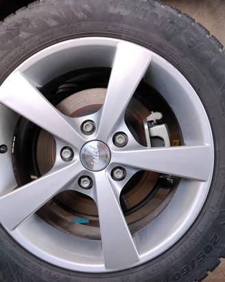 Cerchi Juke e Qaskqai 16" con gomme invernali