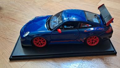 modelli auto scala 1/18 burago 