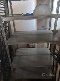 scaffale