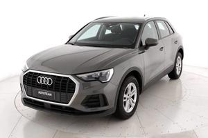 AUDI Q3 45 1.4 tfsi e Business s-tronic