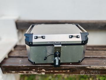 Bauletto top Case Givi trekker outback 58 litri