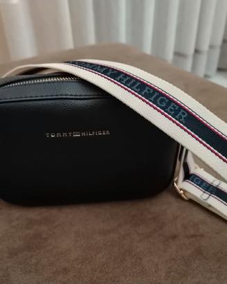 Borsa tommy hilfiger