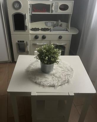 Cucinetta bambina+Tavolino con sedie