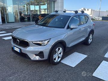 Volvo XC40 B3 automatico Core N1