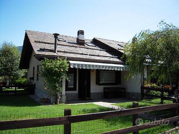 Oulx Bungalow con giardino