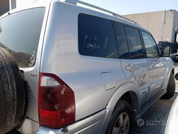 MITSUBISHI PAJERO GLS anno 2005 cindrata 3280 kw 1