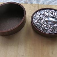 Scatola porta gioielli o porta pastiglie in bachel