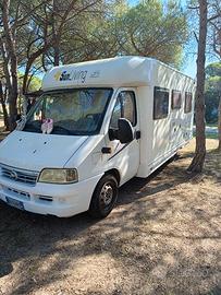 Camper semintegrale