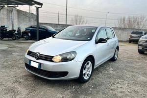Volkswagen Golf 1.6 TDI Highline
