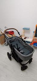 Passeggino Trio KinderKraft modello Moov