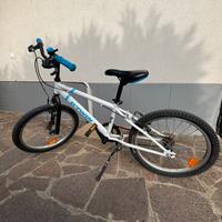 Bicicletta MTB btwin