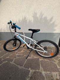Bicicletta MTB btwin