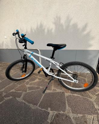 Bicicletta MTB btwin