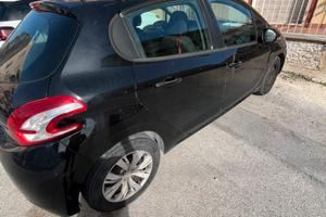 Peugeot 208 1.4 diesel