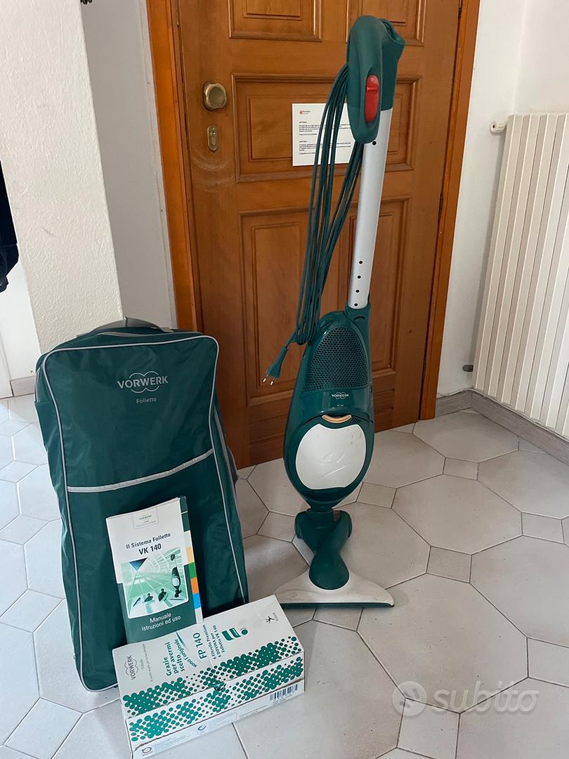 Folletto Vorwerk VK140 con accessori. - Elettrodomestici In vendita a Genova