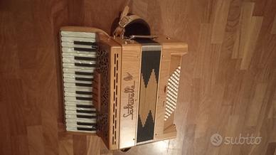 Fisarmonica 72 bassi (Saltarella)