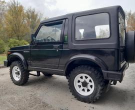 SUZUKI Samurai