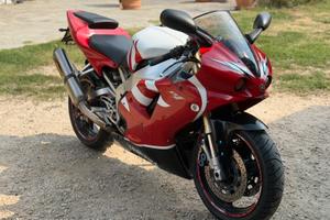 Yamaha r1 1999