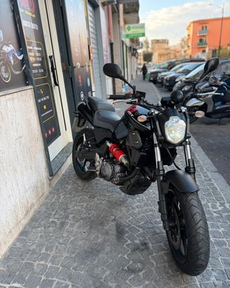 YAMAHA MT-03