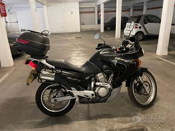 Honda Transalp 650