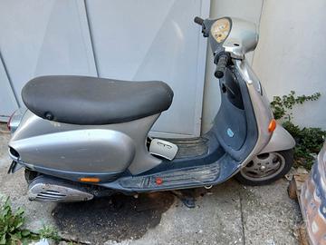 vespa 50