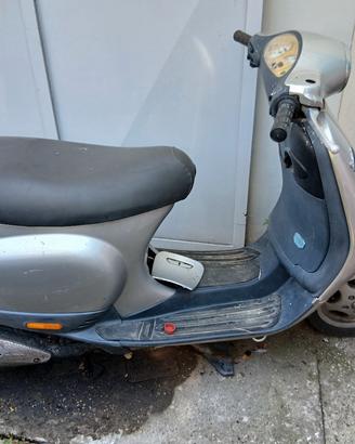 vespa 50