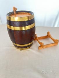 Piccolo barile in legno