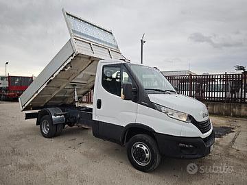 IVECO Daily 35C14 con ribaltabile anno 2022 EURO6E