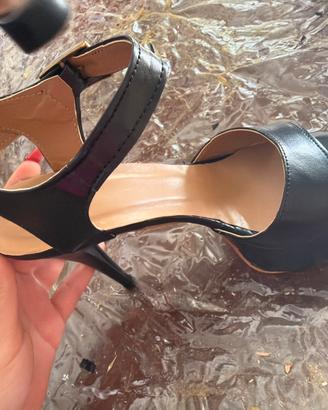 Scarpe nere