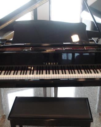 Pianoforte yamaha c3