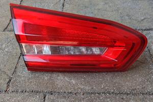 Fanale posteriore interno sinistro Ford Focus 2020
