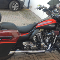 Harley-Davidson CVO(TM) Screamin' Eagle 1800 110