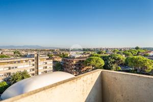 4 LOCALI A ROMA