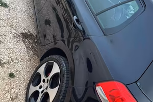 Golf 6ª 1.6 TDI  NEOPATENTATI