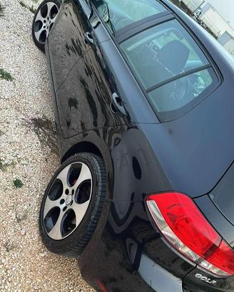 Golf 6ª 1.6 TDI  NEOPATENTATI